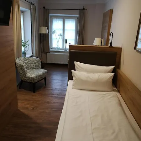 Otel Maierbraeu