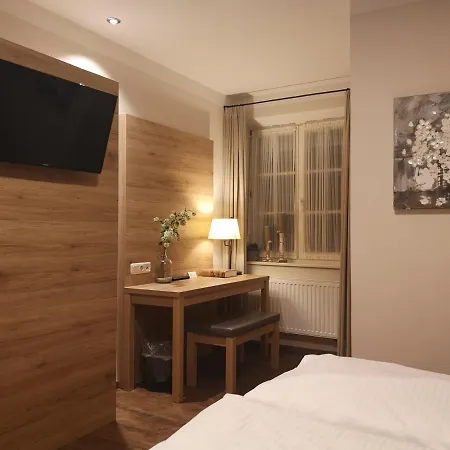 Otel Maierbraeu