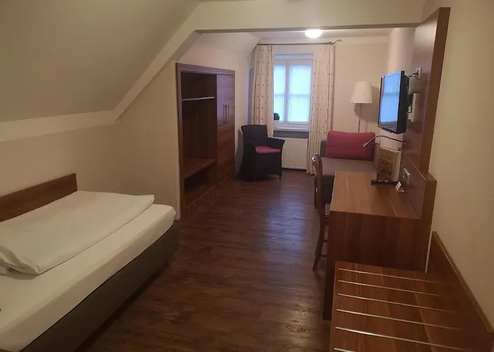Hotell Maierbraeu