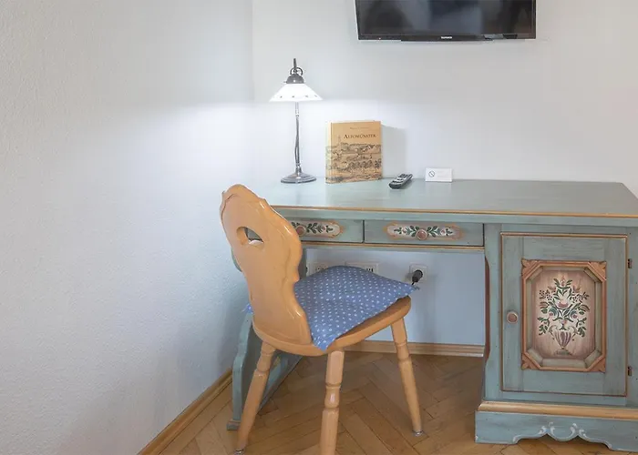 酒店 Maierbraeu 3*