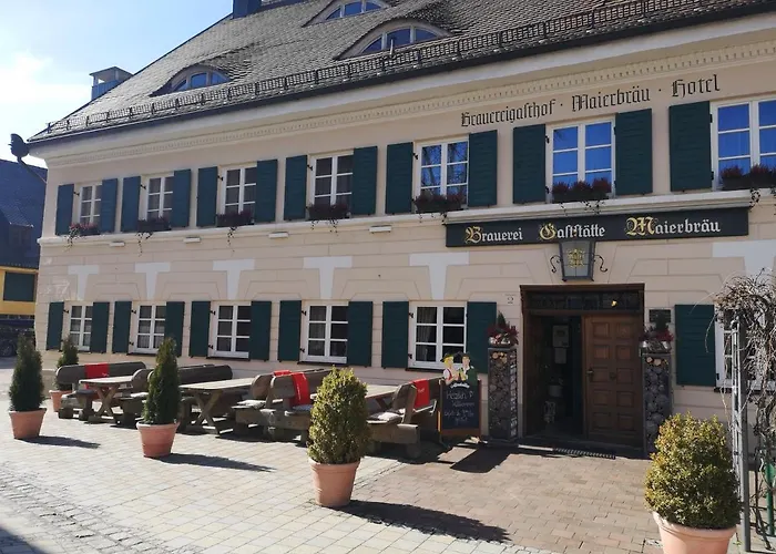 酒店 Maierbraeu 3*
